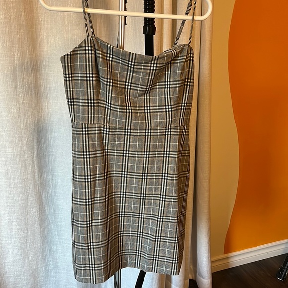 Mini dress - Picture 1 of 3